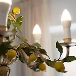 Pensión Light Garden