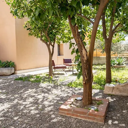 Light Garden Vendégház Taormina