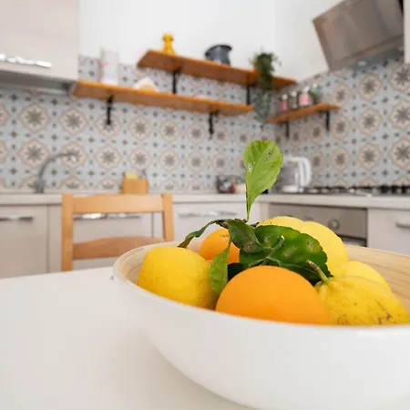 Light Garden 招待所