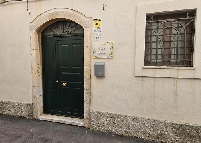 Penzion Light Garden